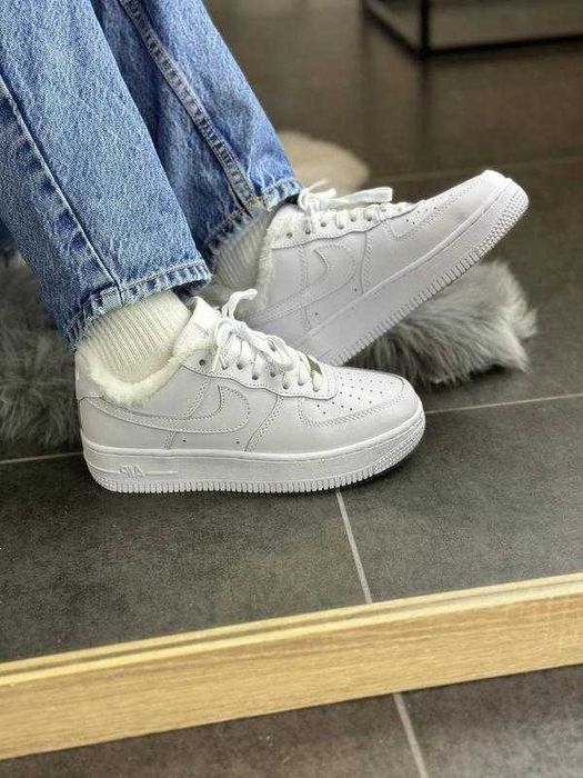 Зимові чоловічі кросівки Nike Air Force 1 - білі (43,44, 45 р)