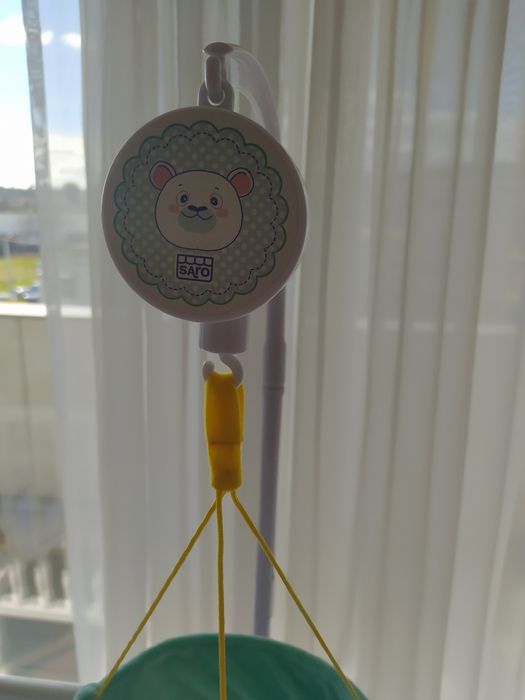 Mobil musical para berço