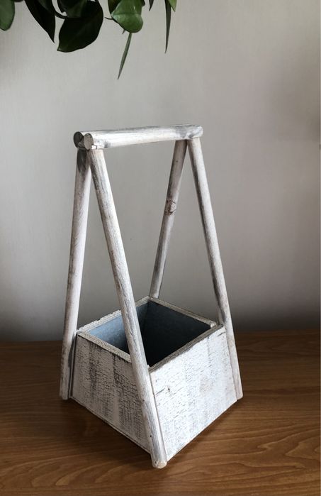 Dekoracja ogrodowa/Osłonka kwiatowa