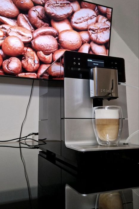 Кавомашинка Miele  CM 5510