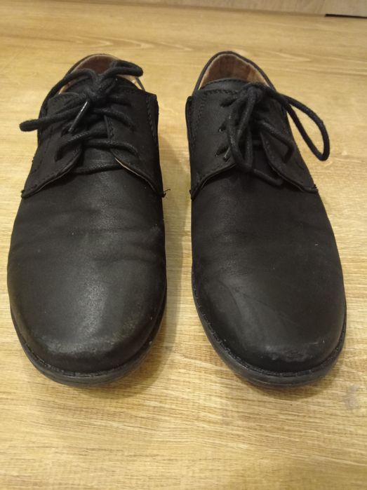 Buty chłopięce eleganckie r. 34. półbuty Komunia Święta