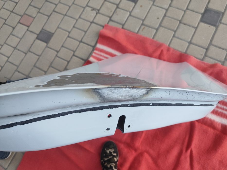 Двері/двери Тесла М3 праві задні