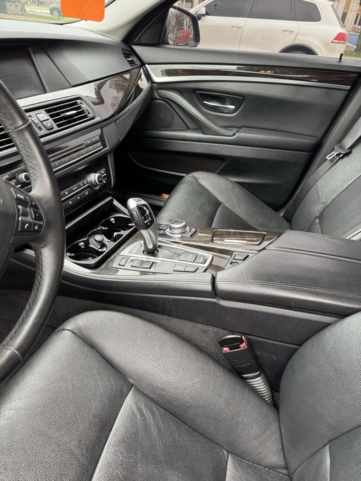 Власний автомобіль, в чудовому стані