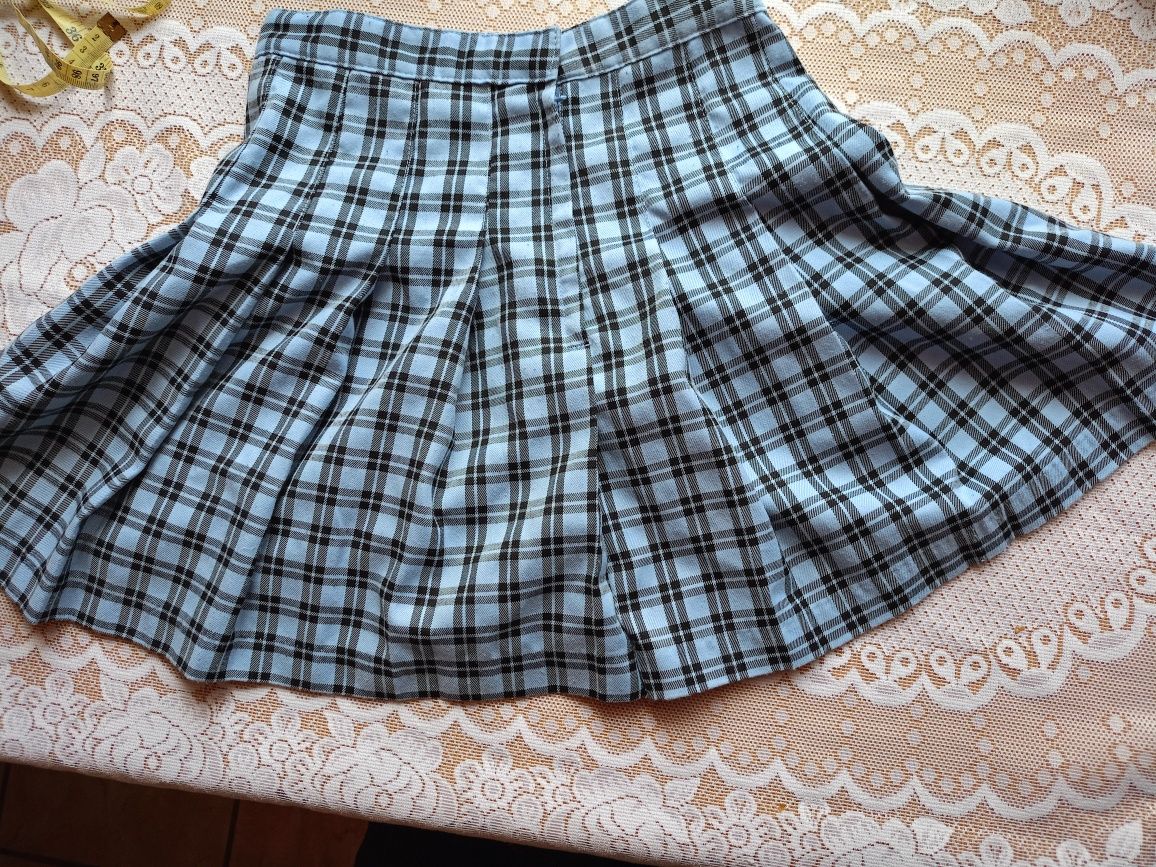 Nr278) spódniczka mini klosz dziewczynka 9-10 lat