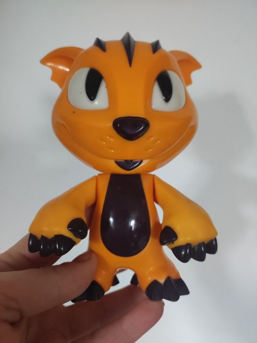 Dumel Discovery Magic Jinn