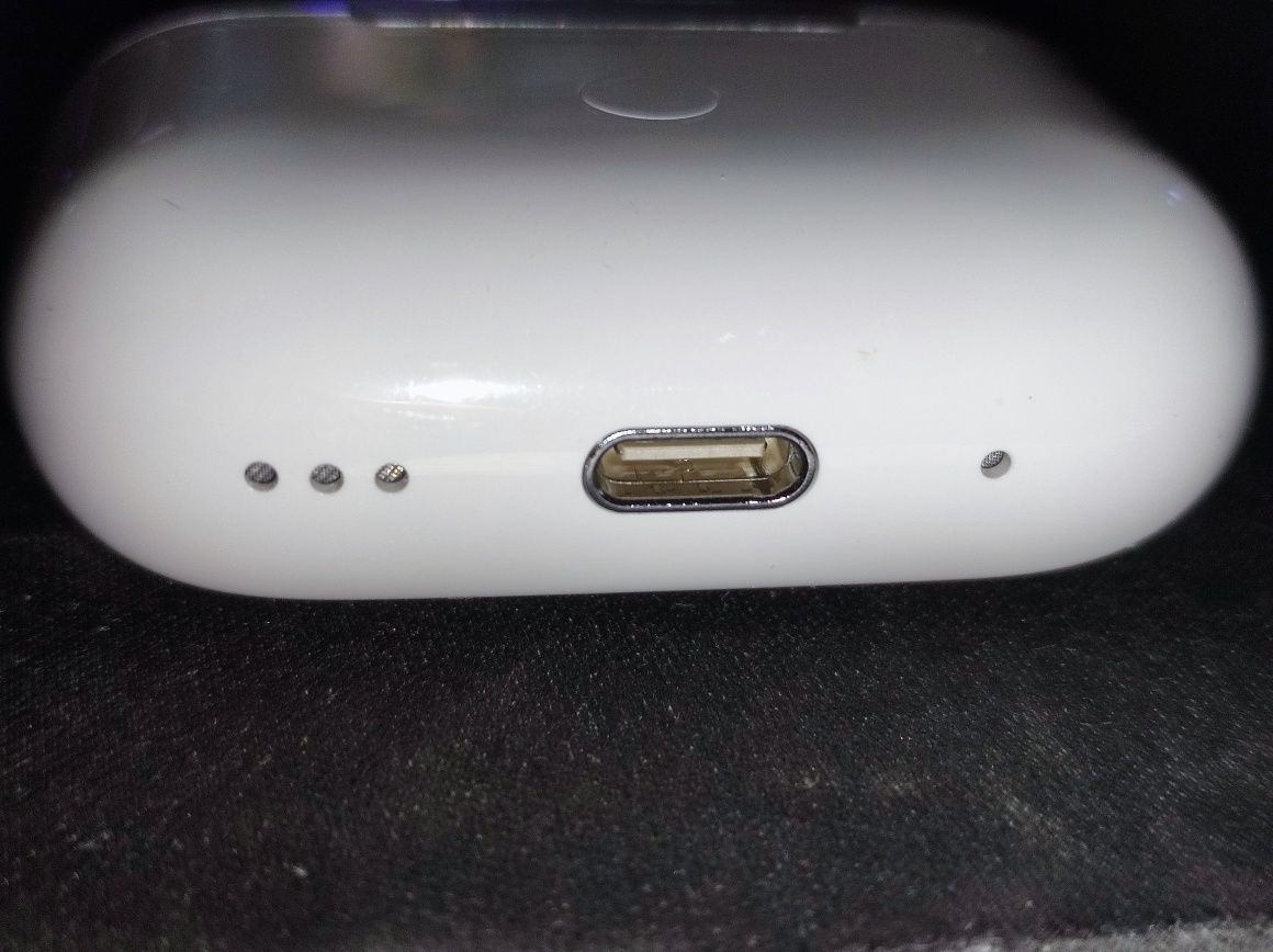 Air pods 2pro Apple białe słuchawki