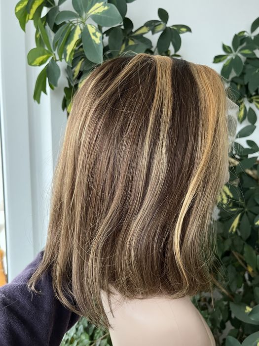 Peruka wlosy naturalne mikroskora balejaz pasemka