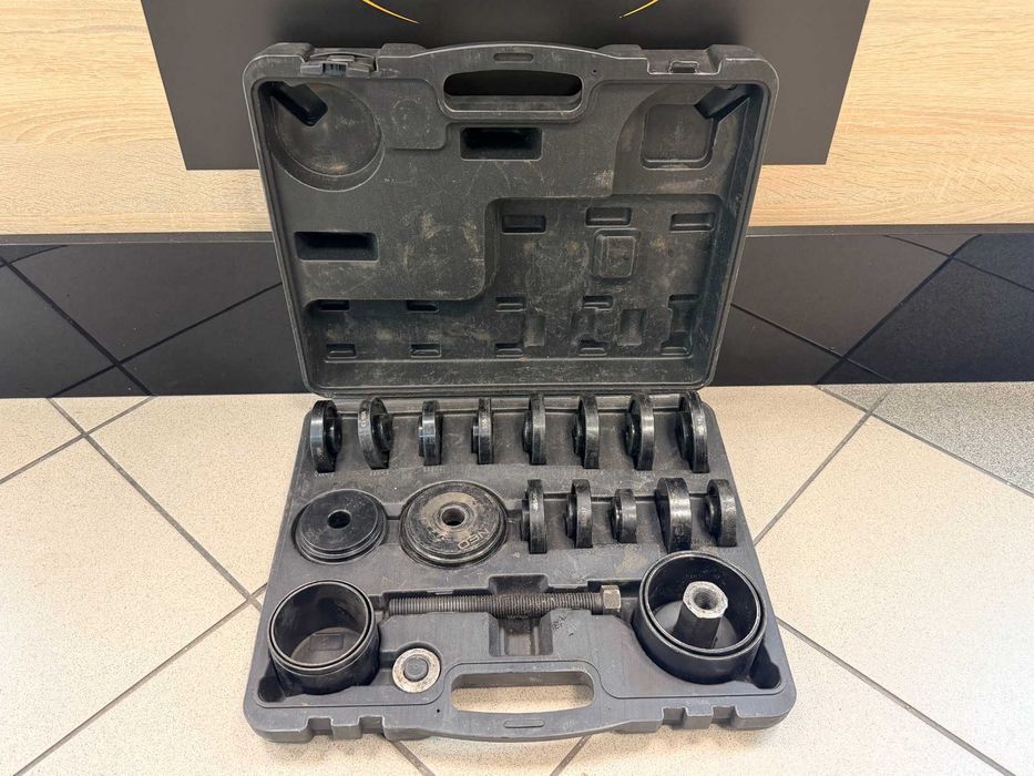 Zestaw NEO TOOLS 22 szt do montażu i demontażu łożysk warsztatowy