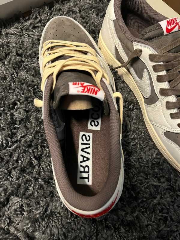 Jordan 1 Retro Low OG SP Travis Scott Reverse Mocha R.39