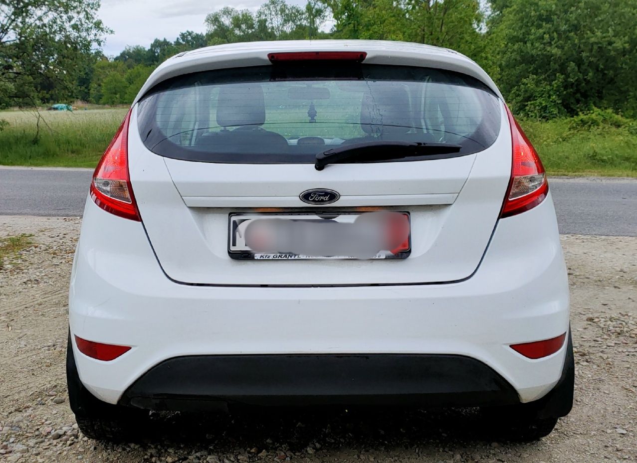 Ford fiesta mk7/klima/2010/ biała/st