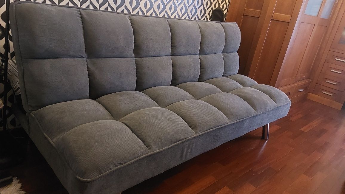 Sofa Cama praticamente novo