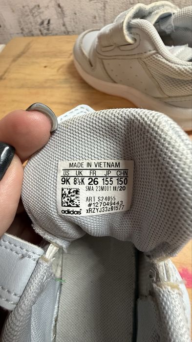 Adidas кросівки оригінал