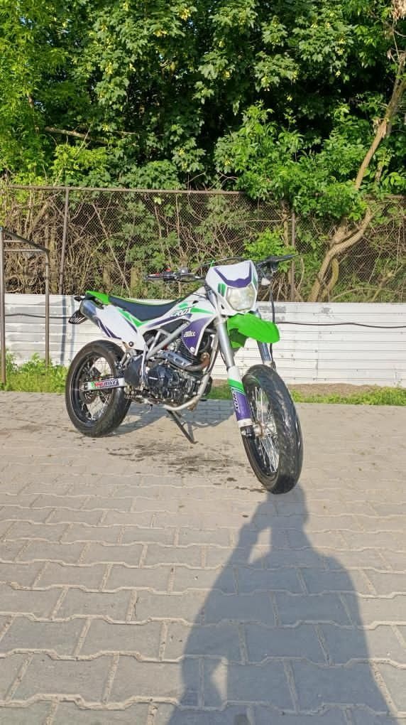 Crdx  200 кубів  гарний стан
