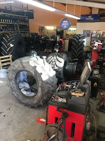 Opona Michelin 340/80-20 POWER CL 12.5/80-20
