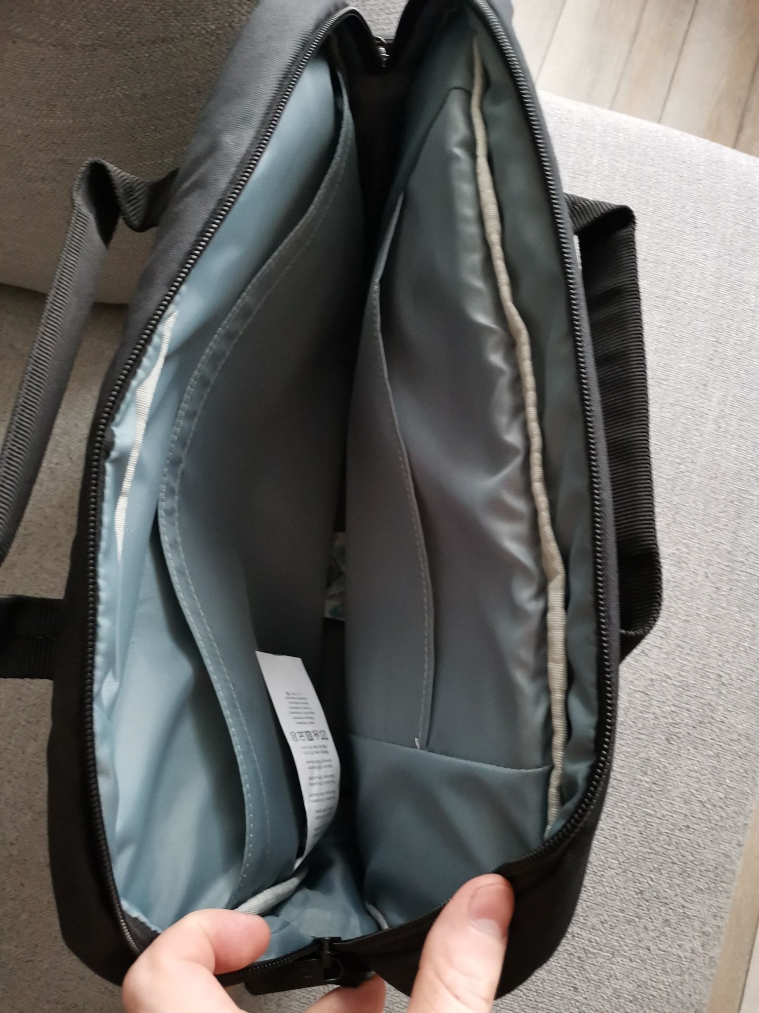 Torba na laptopa 15,6" Amazon Basics