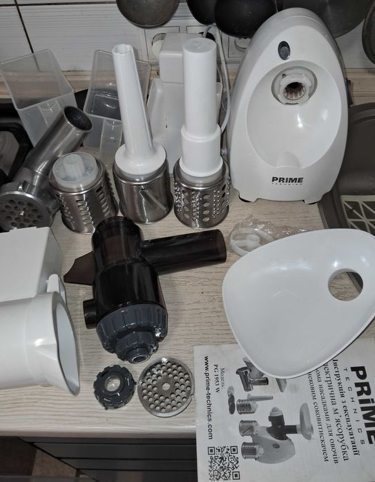 Мясорубка PRIME Technics PG 1953 W