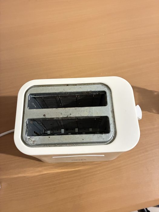 Torradeira como nova… 5 meses de uso