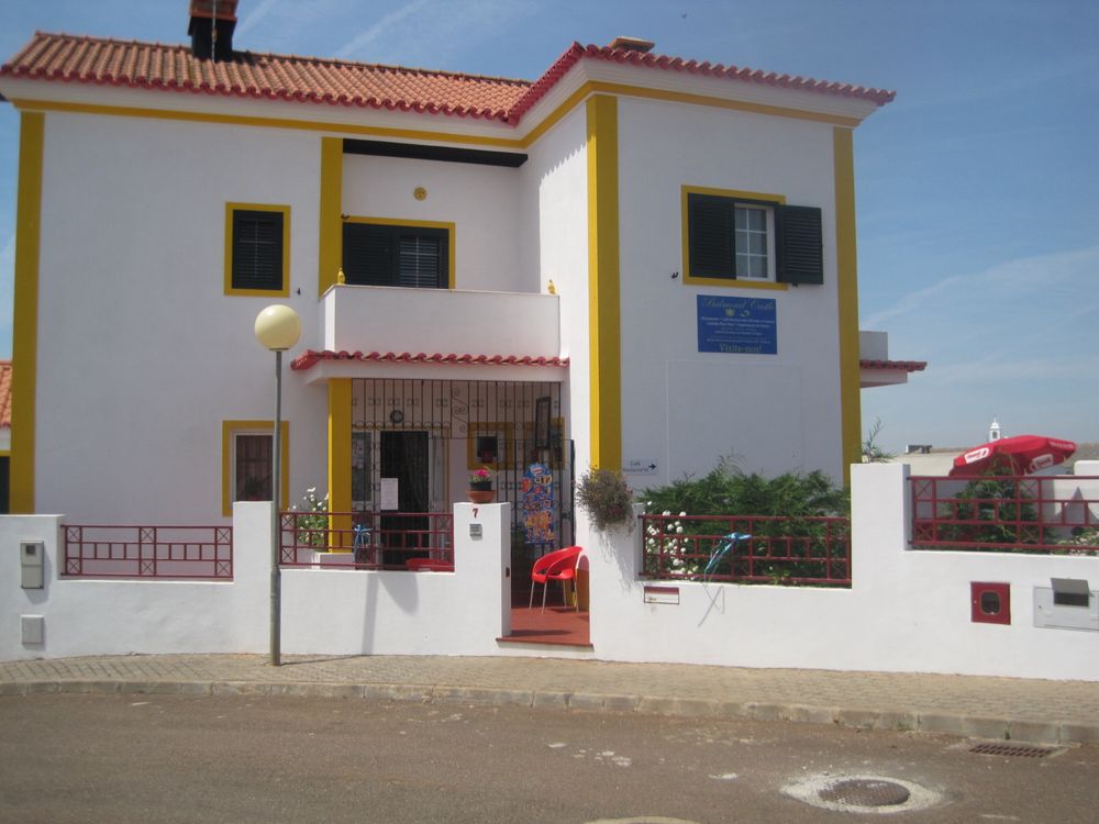 Moradia 5 Divisões + Jardim no Alandroal