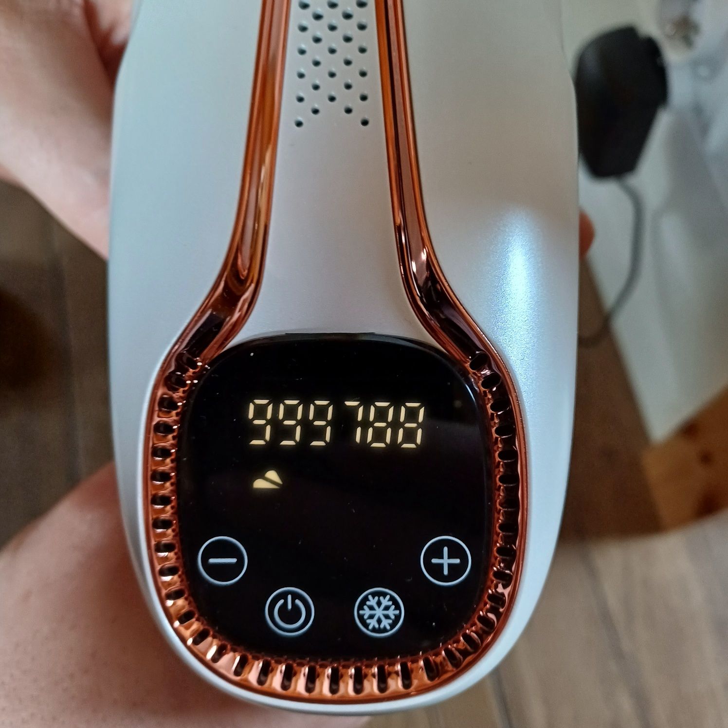 Depilator IPL DO WŁOSÓW ciała bikini nóg