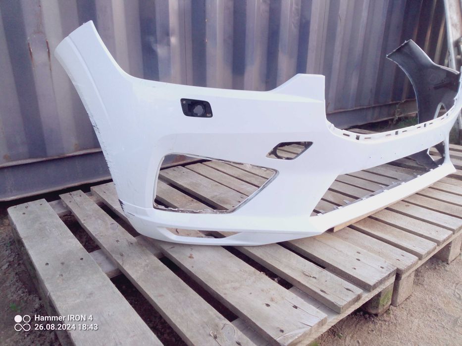 Zderzak volvo xc60 II R-design od 17r stan bdb,wysylka