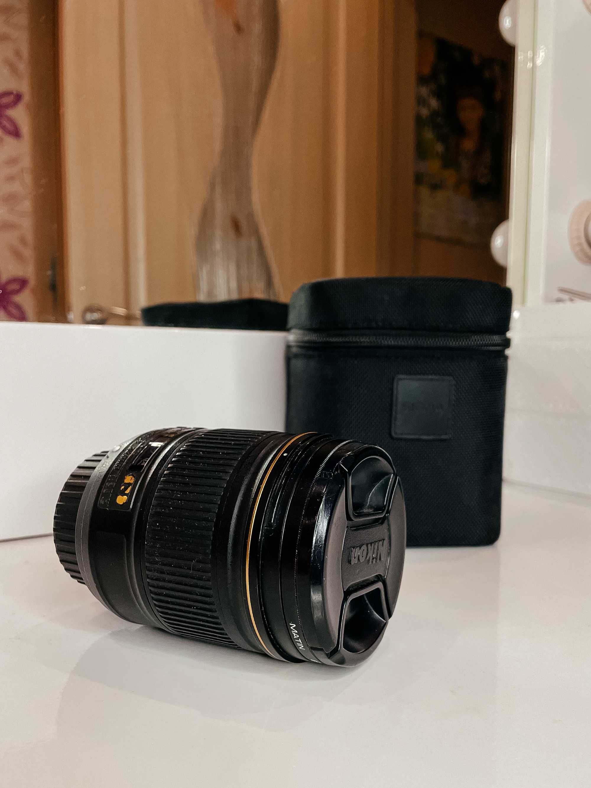 Объектив Nikon AF-S NIKKOR 28 mm 1.8 G