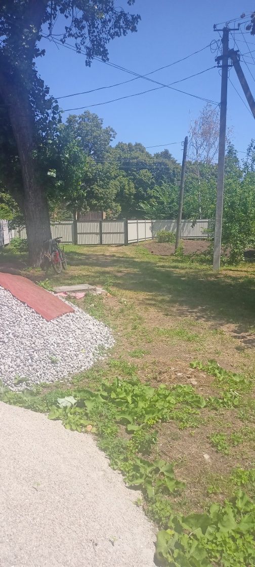 Будинок дім квартира територія приватизована .обмін на авто.
