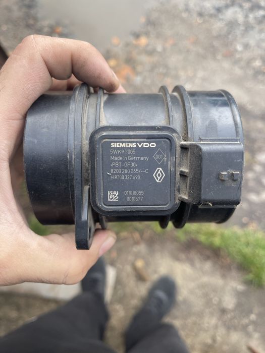 ДМРВ Опель виваро рено трафик лагуна 3 нисан примастар 2.0 дизель