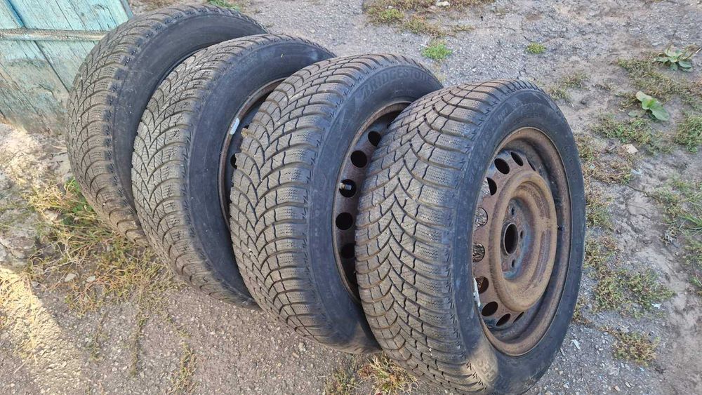 Зима резина на дисках Bridgestone R16 205/55 19 год комплект