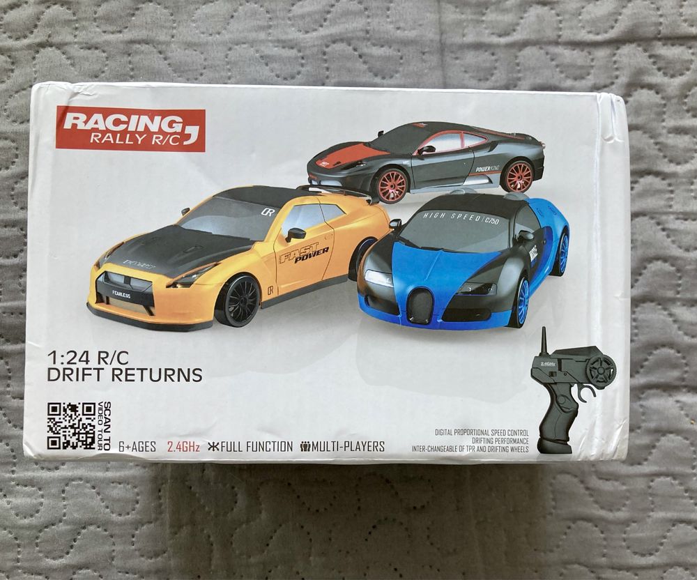 NOWY Samochód zdalnie sterowany RC 2,4 GHz Drift Car 4WD 1/24