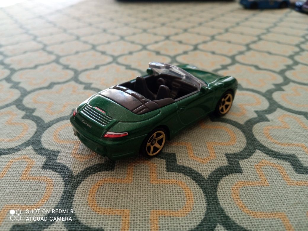 Porsche 911 Carrera Cabriolet hot wheels