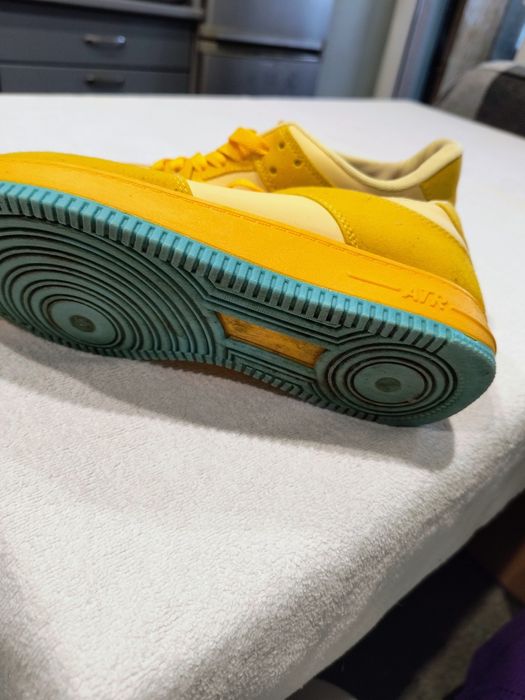 Кросівки жіночі 24см