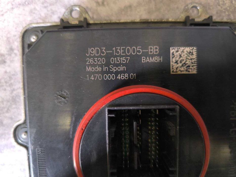 Блок керування фарою LED Jaguar F-Pace E-Pace J9D3-13E005-BB