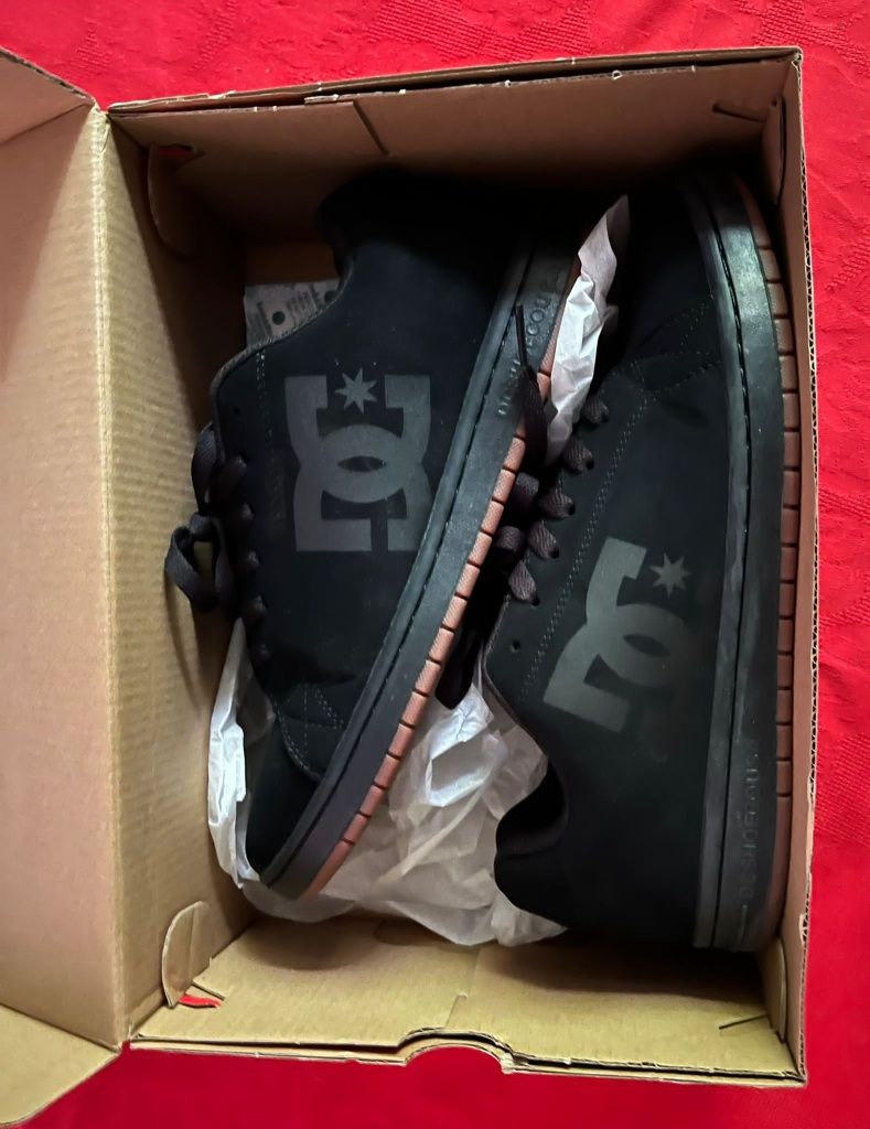 Buty DC shoes USA rozmiar 41