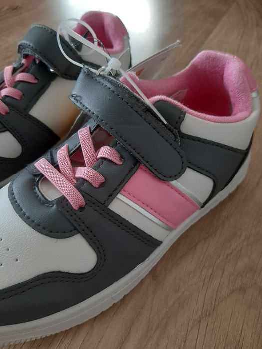 Buty dla dziewczynki nowe przejściowe różowe szare 33