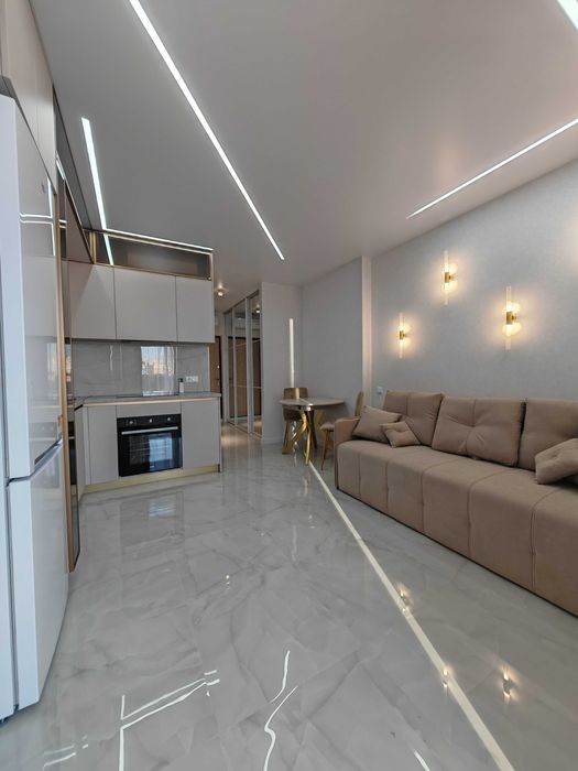 Продам квартиру с НОВЫМ ремонтов в ЖК Акварель 8!