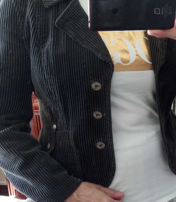 Casaco S mango cinza antracite 8€