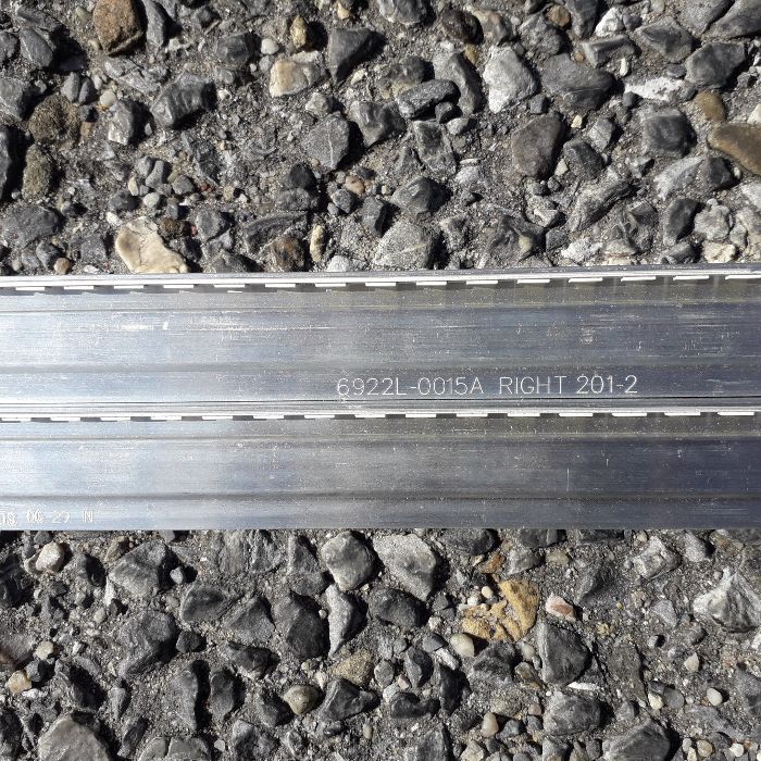 Listwa krawędziowa LED: 6922L-0015A do matrycy: LC420EUD