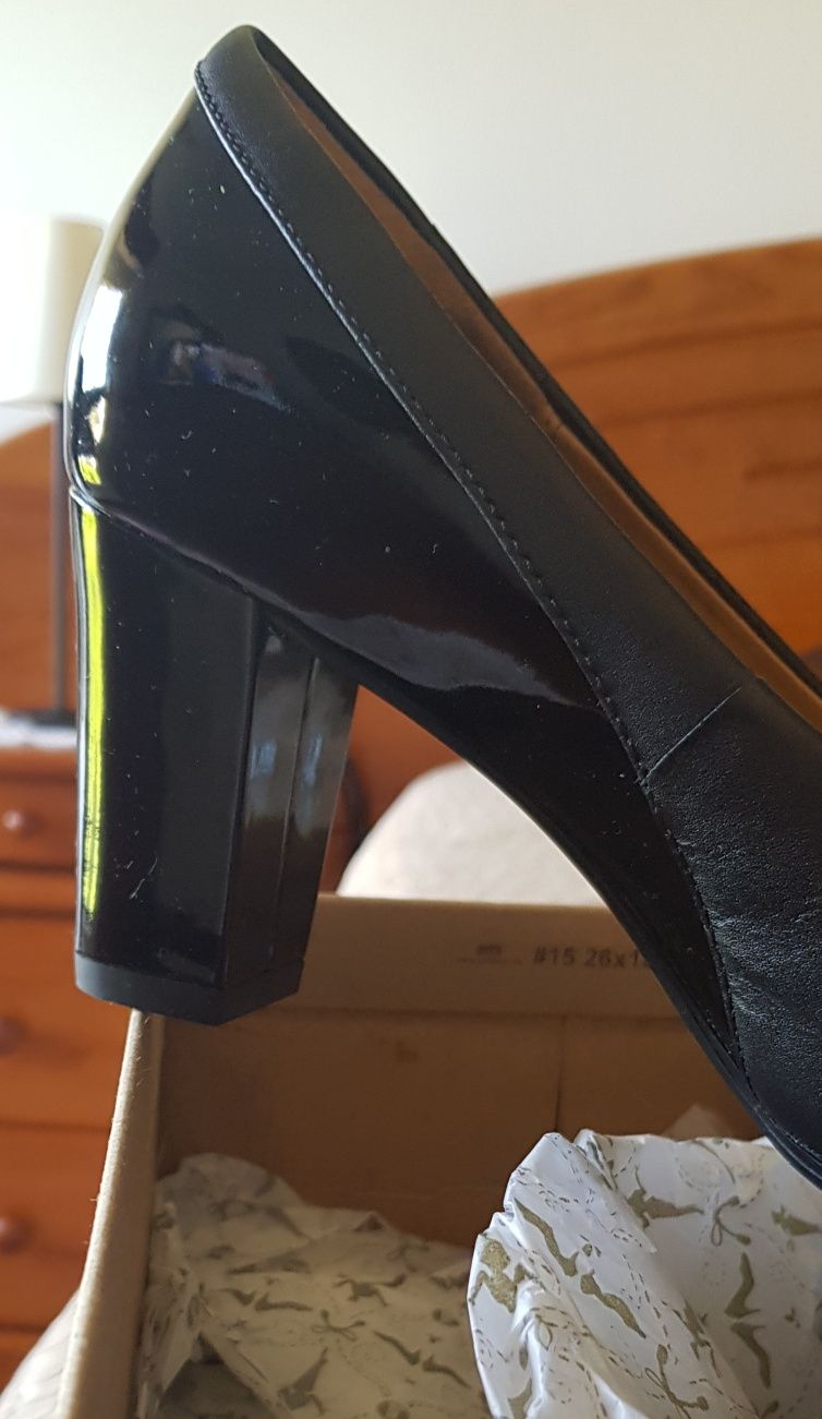 Sapatos cerimônia