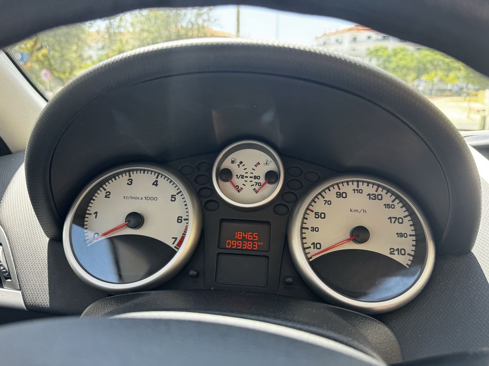 Peugeot 207 1.4,