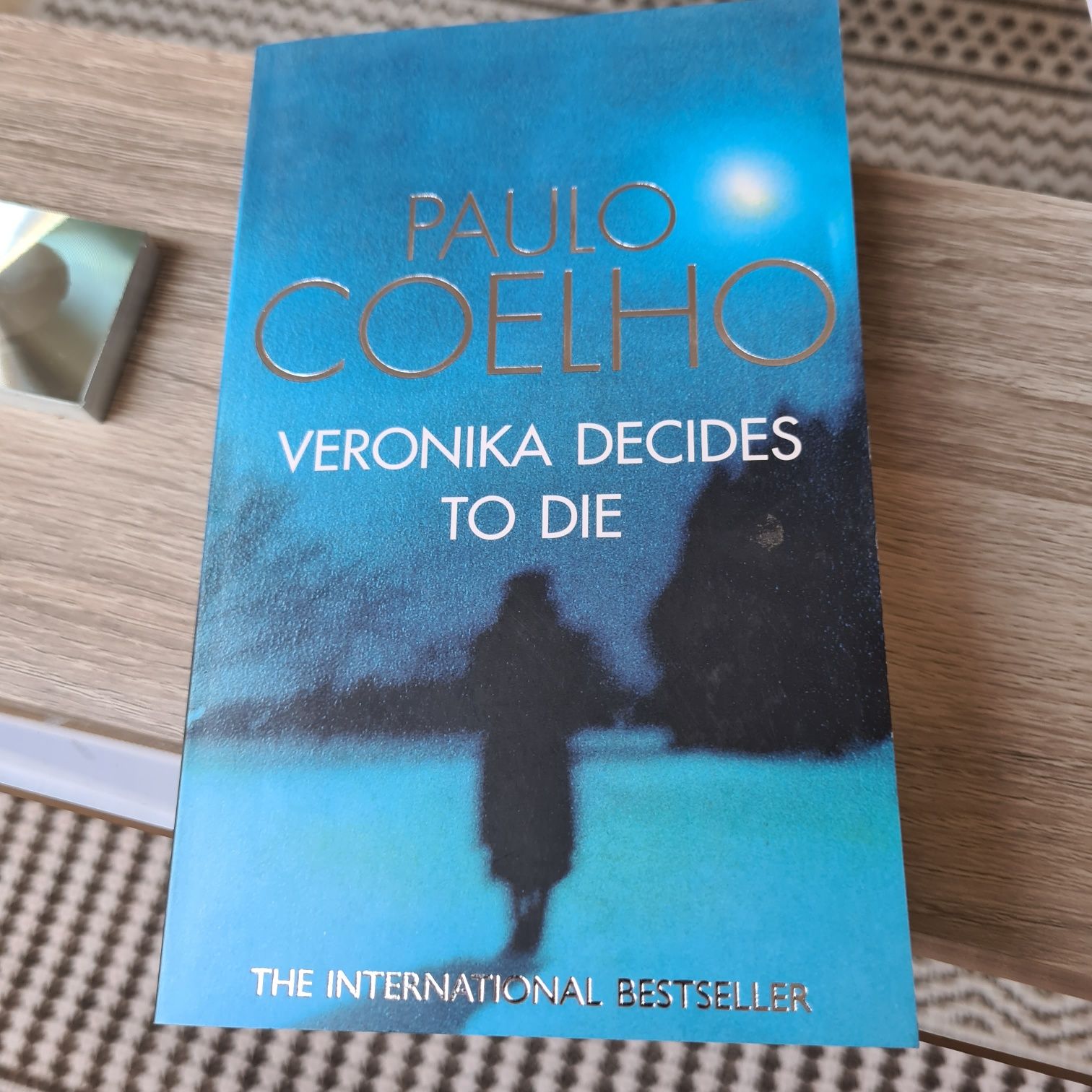 Paulo Coelho- Veronika decides to die