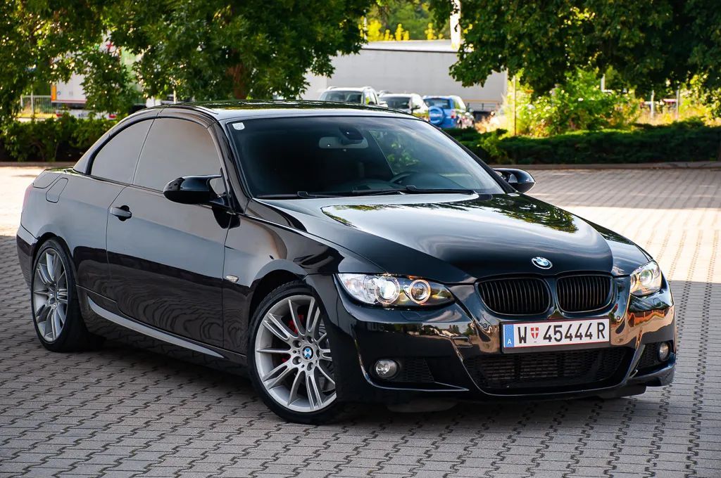BMW Seria 3 E93 M-pakiet Cabrio Navi Xenon Manual Alcantara 231KM Stan Idealny