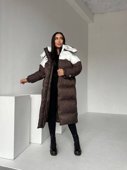 Зимовий жіночій пуховик