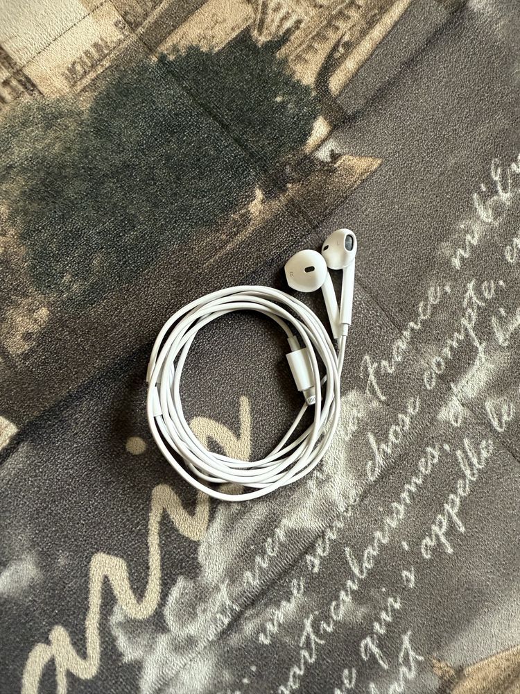 Earpods lighting