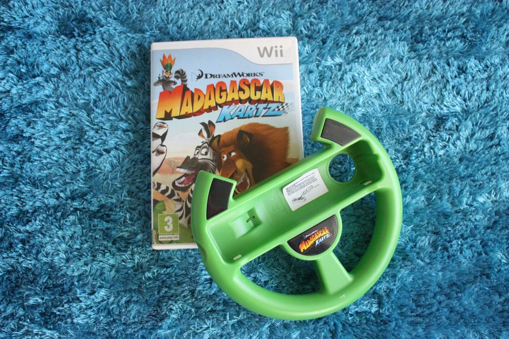 Madagascar Kartz + Volante Wii