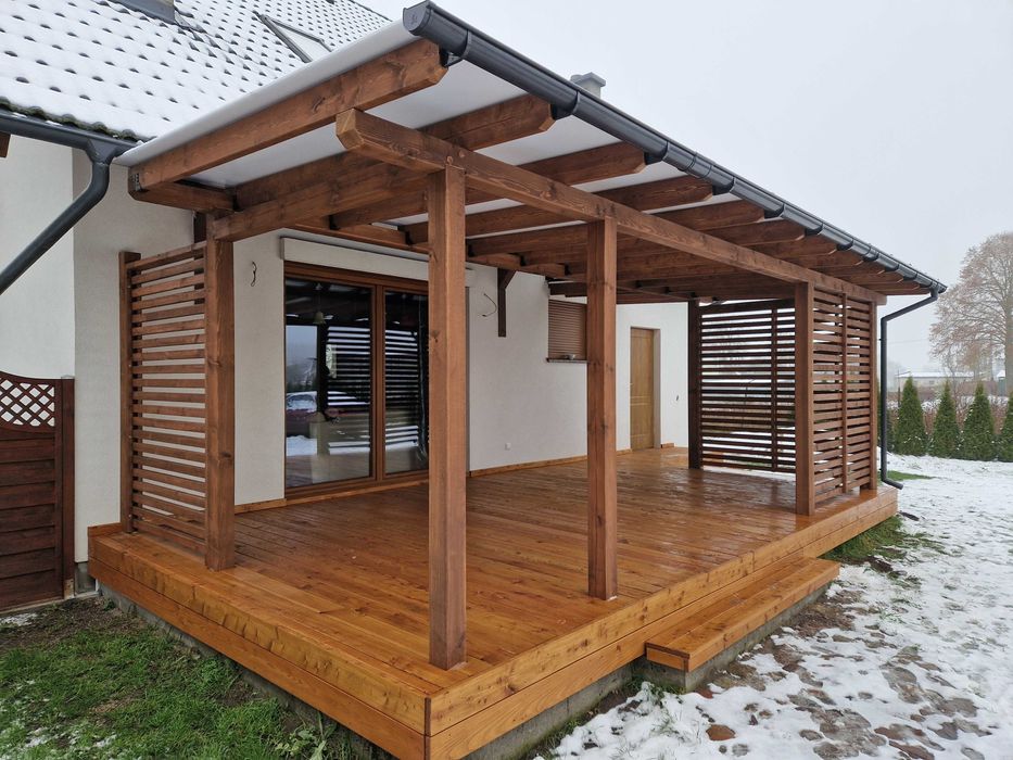 Zadaszenie tarasu, wiata postojowa, konstrukcja drewniana, pergola