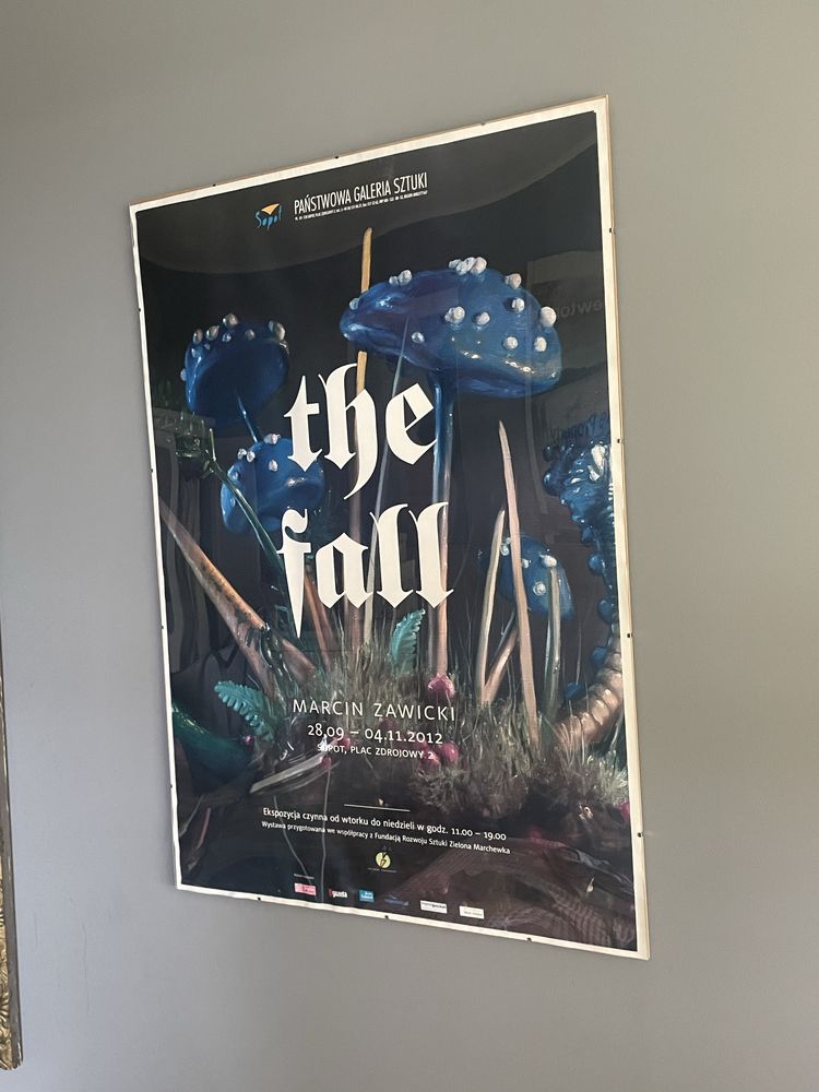 Plakat z antyramą
