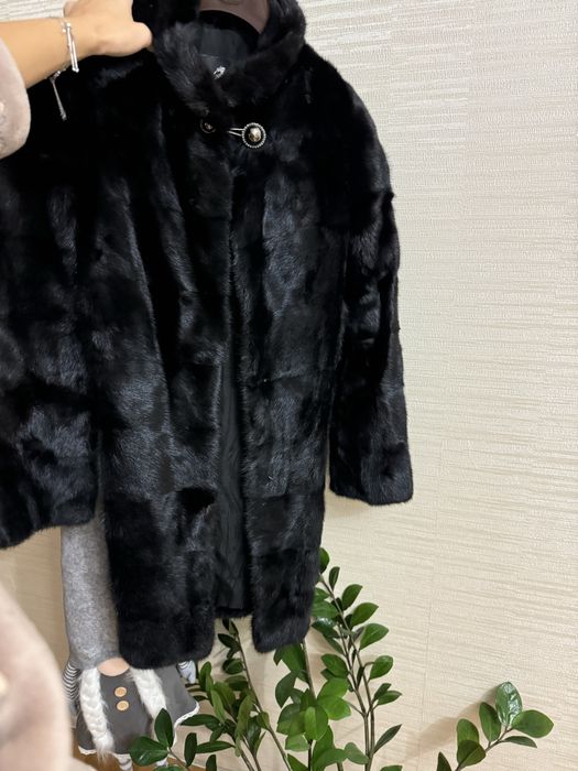 Норкова шуба (справжнє хутро)