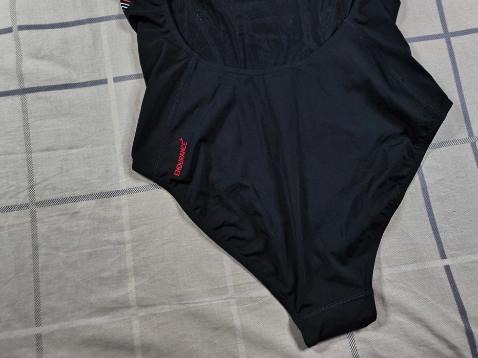 Купальник суцільний жіночий Speedo Plastisol Laneback р. 38/40