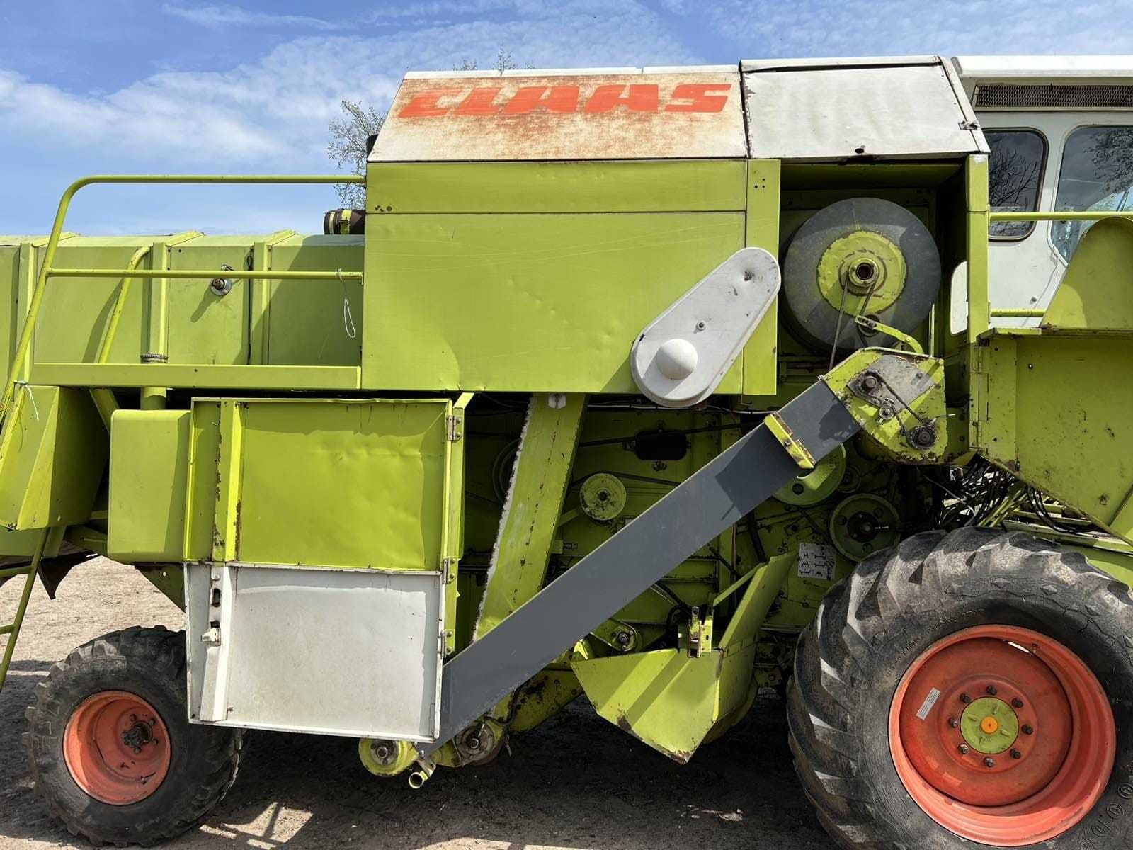 Комбайн Claas 86