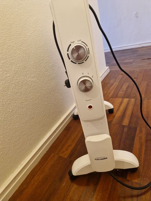 Aquecedor electronia